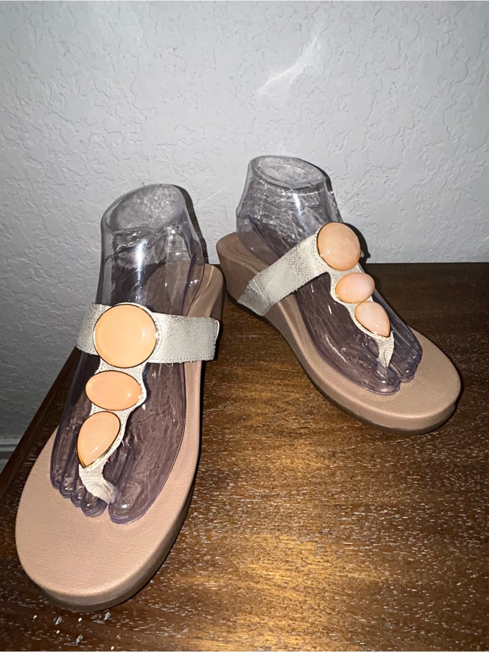 Aetrex Elyse Jeweled Thong Chunky Platform Wedge Sandal Shoes